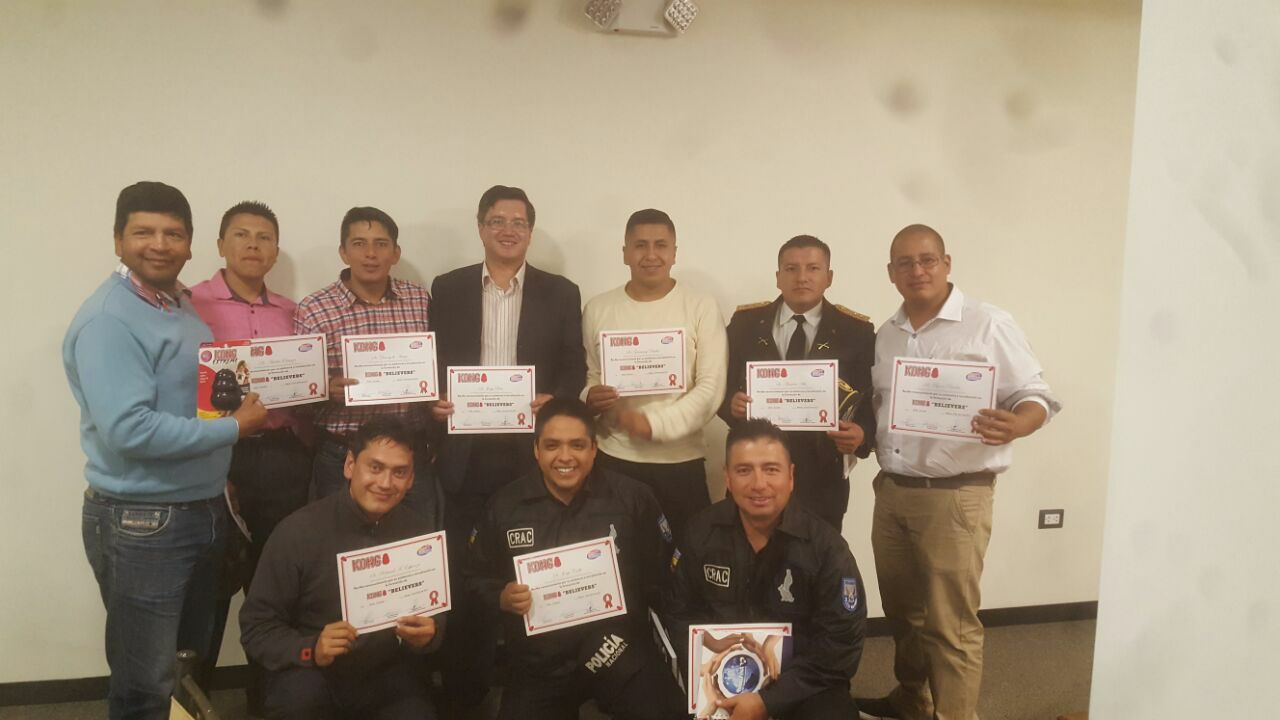 Certificados de formacion canina grupal